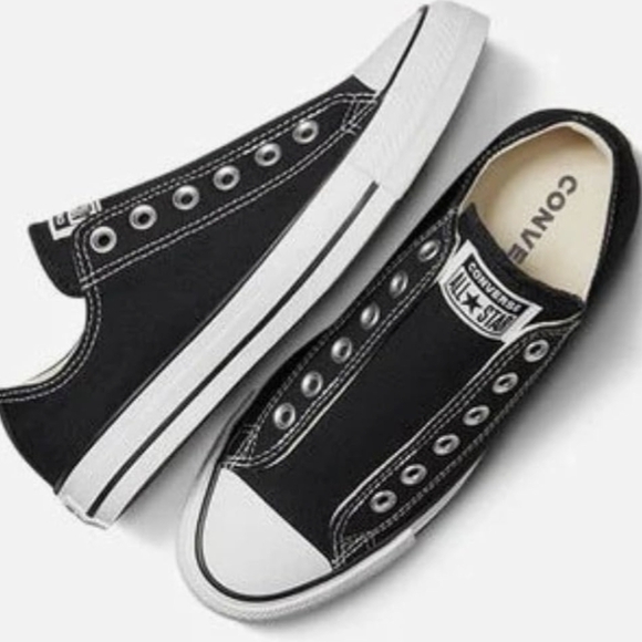 Converse Chuck Taylor All Star Slip On  Sneakers Juniors Size 6 NWOT MSRP $90 - Picture 4 of 11